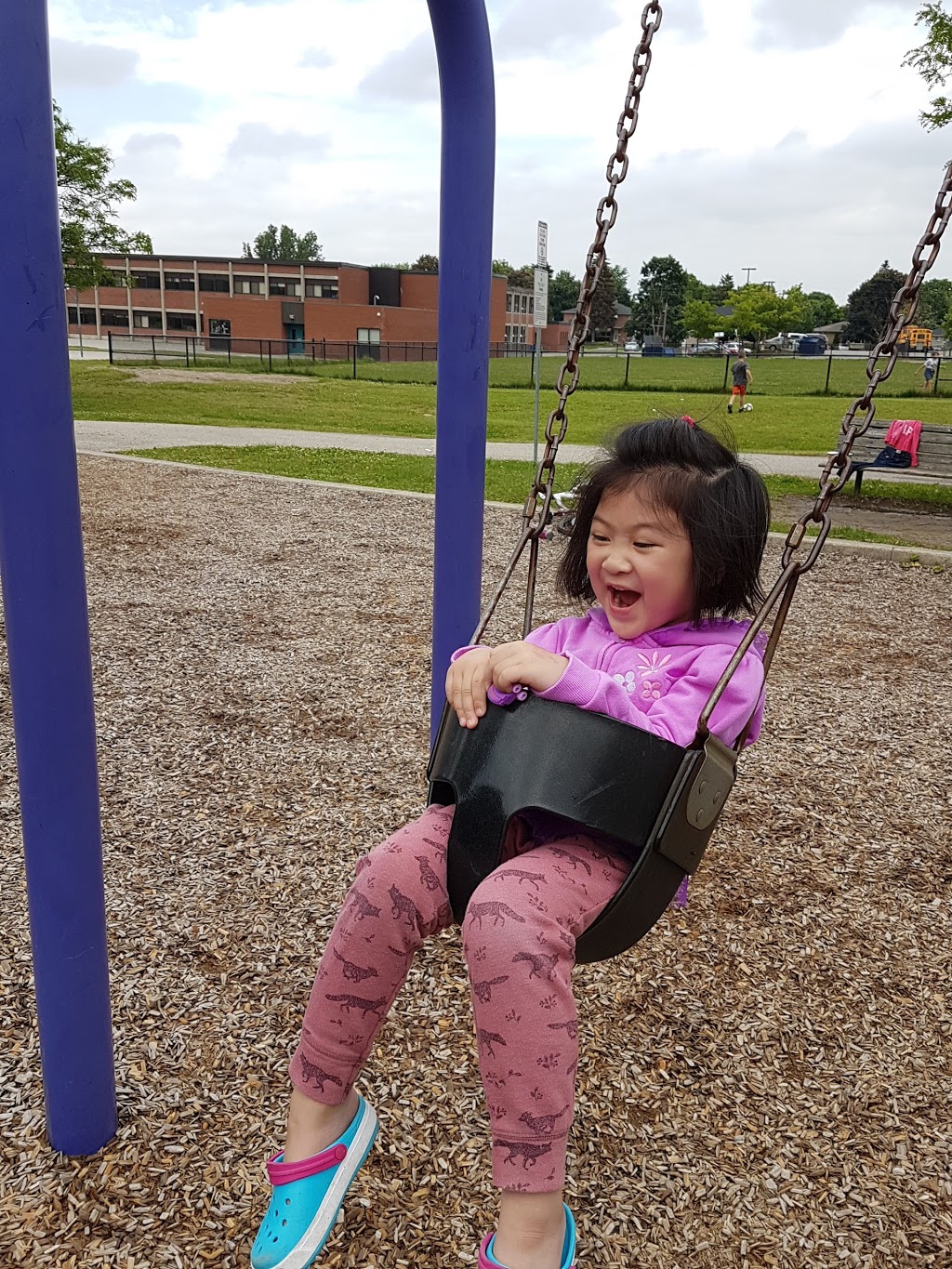 Confederation Park | 126 Glass Dr, Aurora, ON L4G 2E8, Canada | Phone: (905) 727-3123