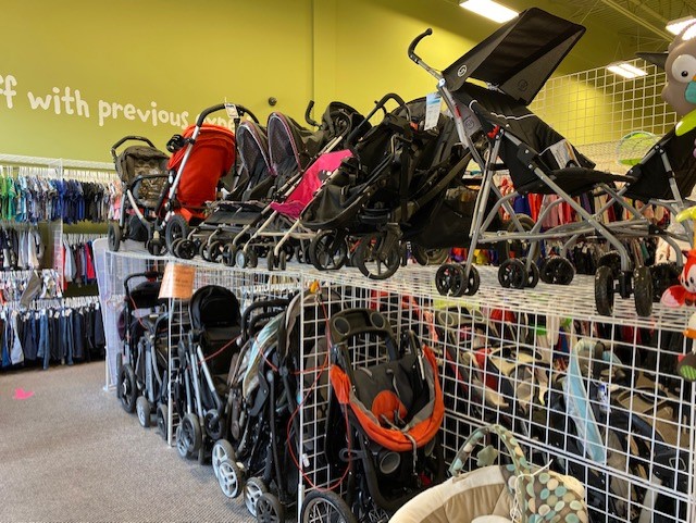 Once Upon A Child Langley | 20121 Willowbrook Dr #104, Langley Twp, BC V2Y 0L3, Canada | Phone: (604) 510-6822