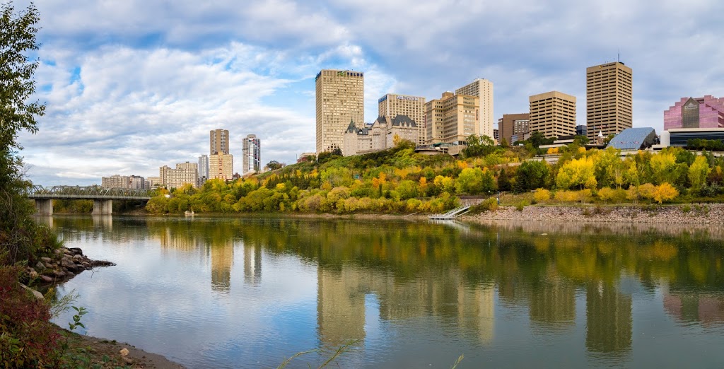 Henrietta Muir Edwards Park | 9704 98 Ave NW, Edmonton, AB T6C 4P6, Canada | Phone: (780) 442-5311