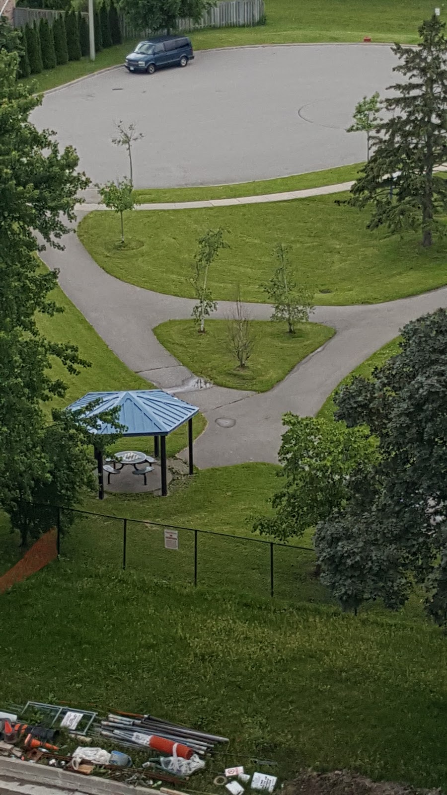 Birchcrest Park | 89 Beverly Glen Blvd, Toronto, ON M1W, Canada