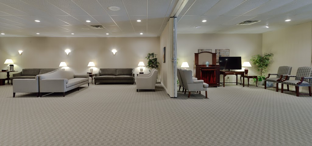 Thomas Funeral Home | 244 Victoria St E, Alliston, ON L9R 1K4, Canada | Phone: (705) 435-5101