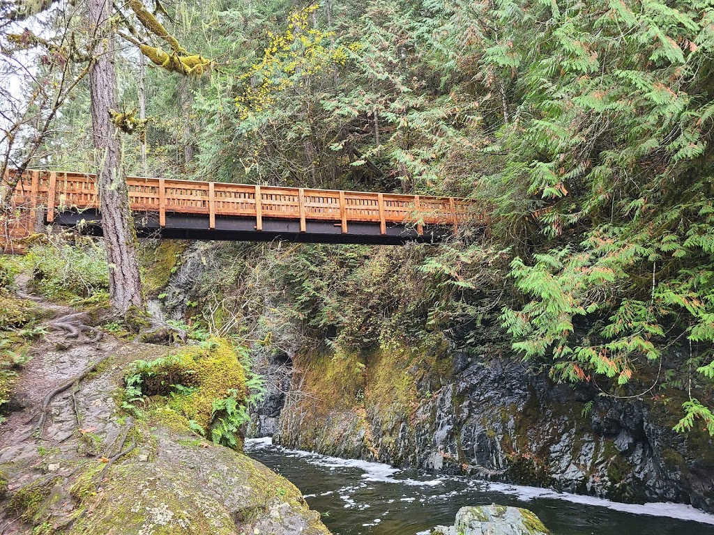 Englishman River Falls Provincial Park | 2245 Errington Rd, Errington, BC V0R 1V0, Canada | Phone: (250) 474-1336