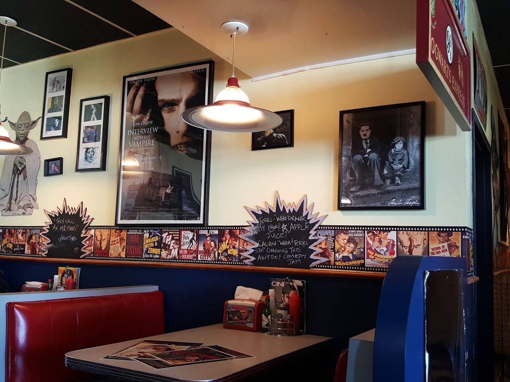 Lester Ds Reel Diner | 144 Hartzel Rd, St. Catharines, ON L2P 1G4, Canada | Phone: (905) 641-1118