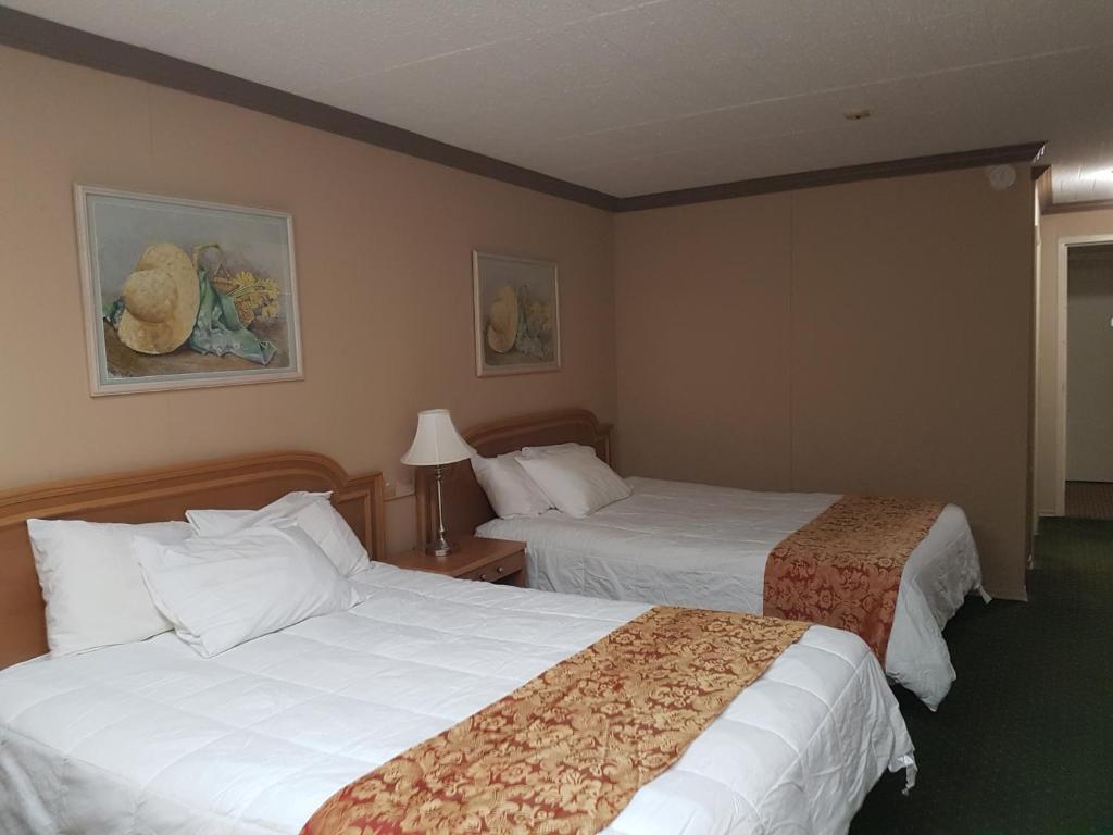 OWEN SOUND INN | 485 9th Ave E, Owen Sound, ON N4K 3E2, Canada | Phone: (519) 371-3011