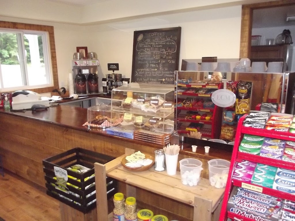 Milford Bay Café and Corner Store | 1010 Beaumaris Rd, Bracebridge, ON P1L 1W8, Canada | Phone: (705) 764-0201