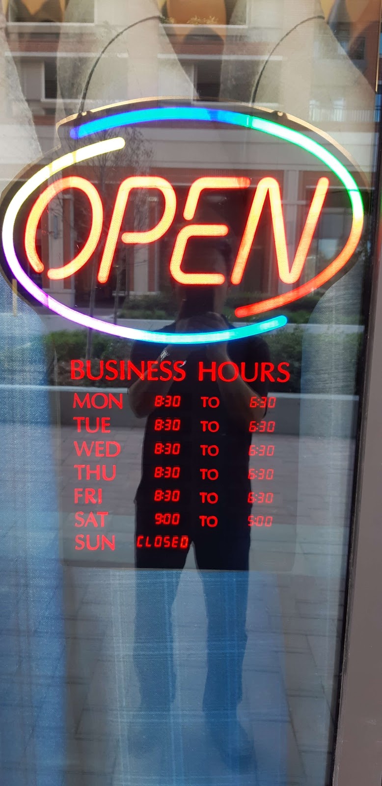 DRY CLEANERS PLUS | 80 Via Bagnato, North York, ON M6A 2S1, Canada | Phone: (416) 781-4767