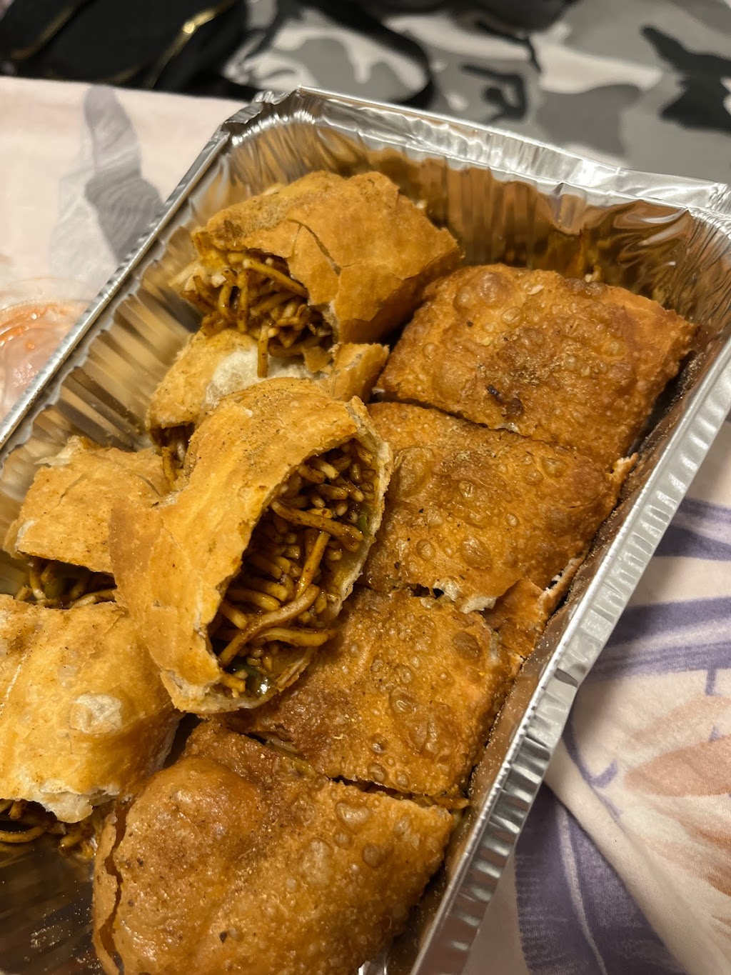 FoodiezBarrie | 265 St Vincent St, Barrie, ON L4M 3Z9, Canada | Phone: (705) 905-7599