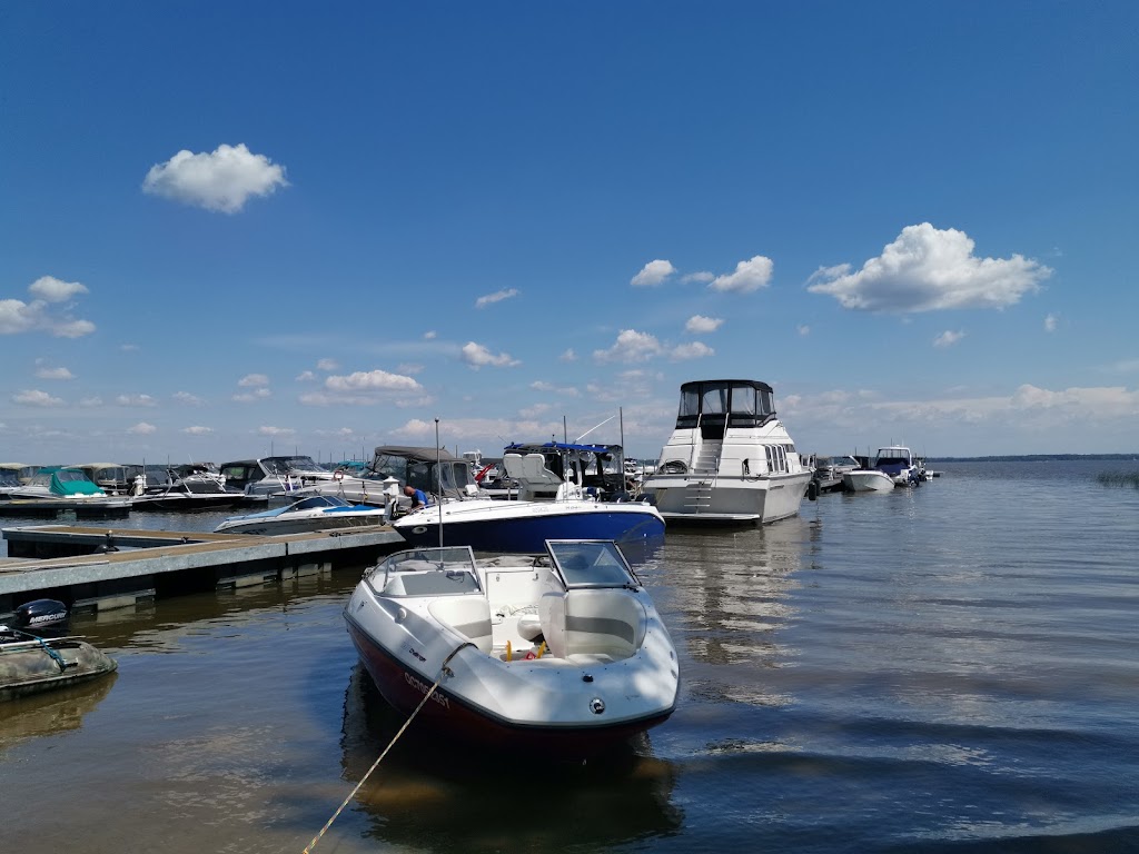 Marina Bo-Bi-No Pointe-Calumet | 1305 Bd Proulx, Pointe-Calumet, QC J0N 1G3, Canada | Phone: (450) 623-6525