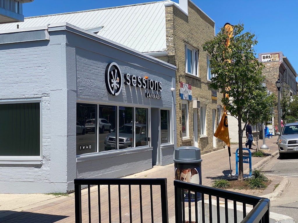 Sessions Cannabis - Kincardine | 728 Queen St, Kincardine, ON N2Z 1Z7, Canada | Phone: (519) 208-9516