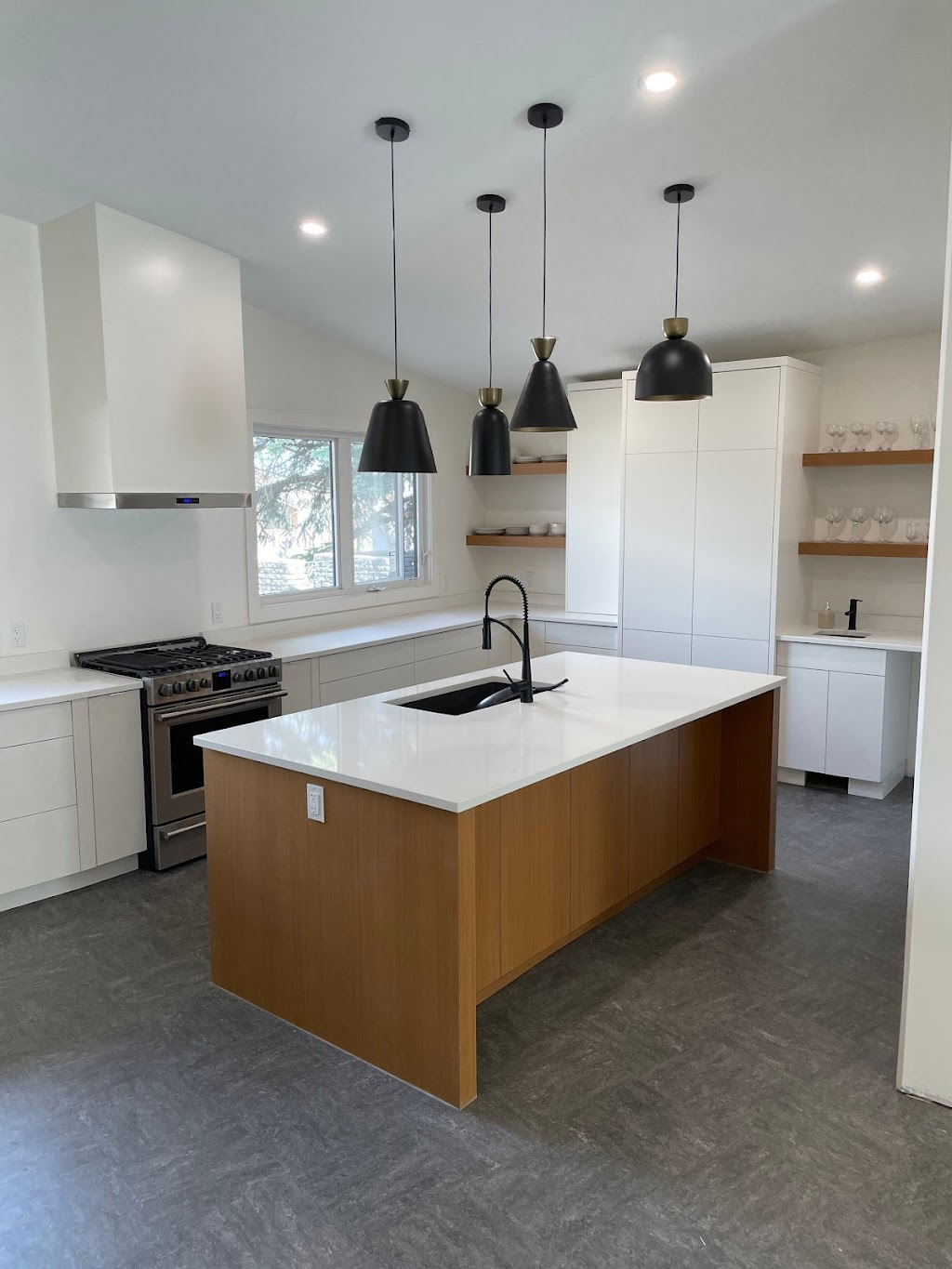 Cabinet Expressions Ltd. | 5410 2 St, Coalhurst, AB T0L 0V0, Canada | Phone: (403) 329-1339