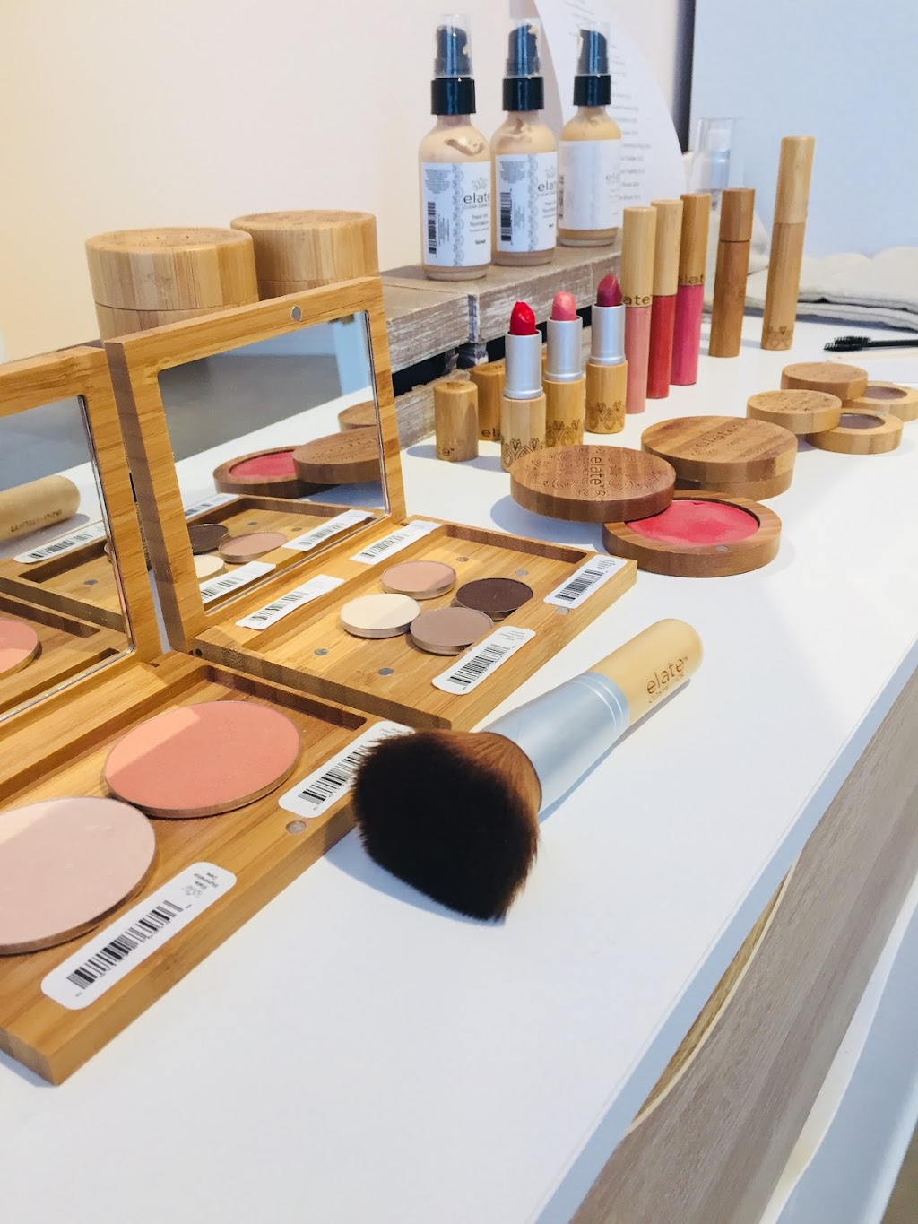 Natural Beauty Mini Spa | 910 Wilson Rd, Bloomfield, ON K0K 1G0, Canada | Phone: (613) 661-4551