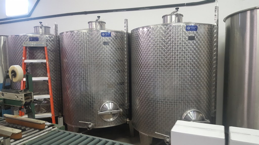 Markland Cottage Winery | 2 Markland Rd Route 81, Whitbourne, NL A0B 3K0, Canada | Phone: (709) 759-3003