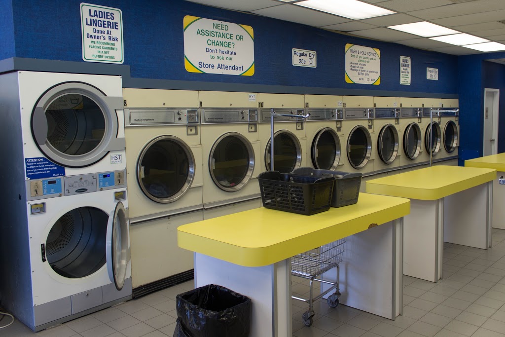 Parkers Cleaners Ltd | 15480 Yonge St, Aurora, ON L4G 1P2, Canada | Phone: (905) 727-8122