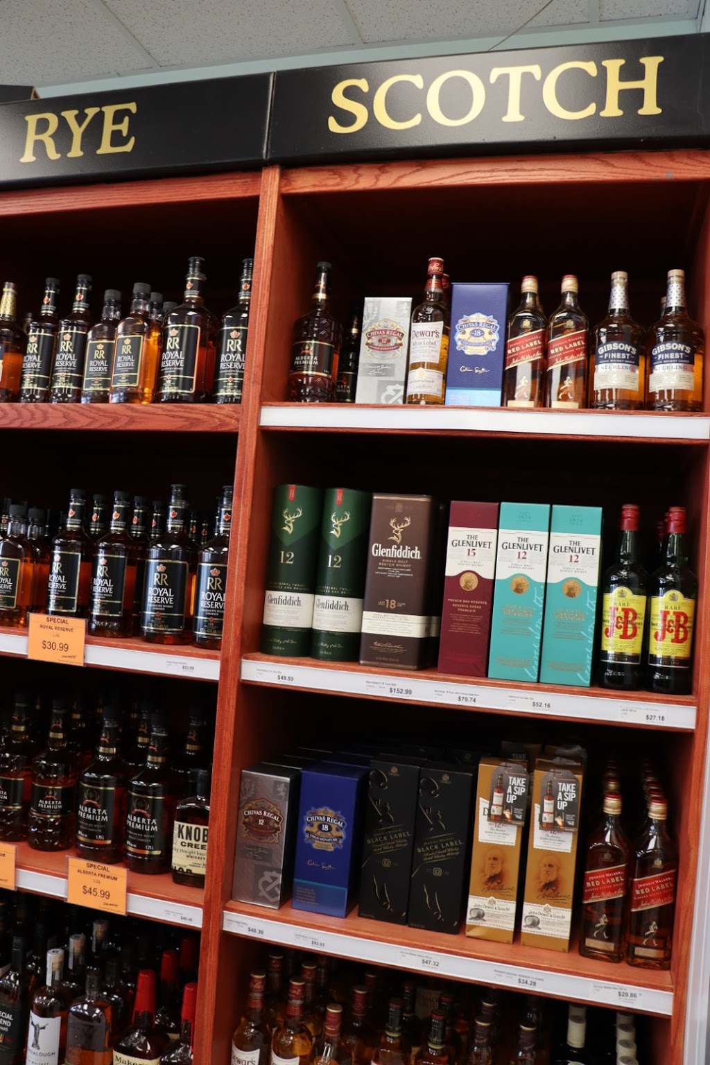 Liquor Sphere | 6701 Hwy 53, 110, Ponoka, AB T4J 1K3, Canada | Phone: (403) 785-9600