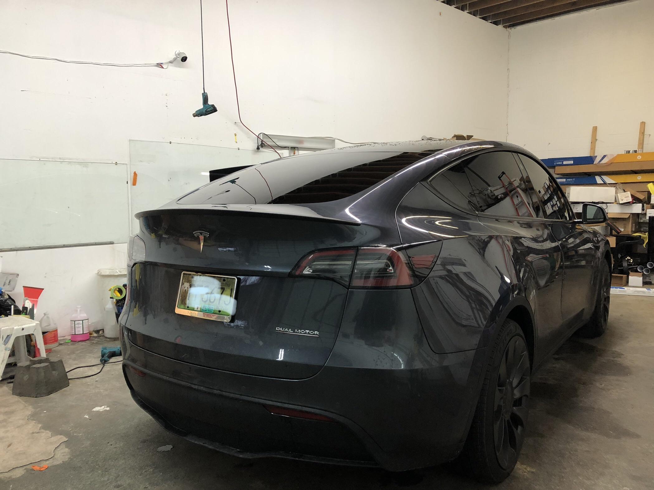 R.Q tinting | 6086 196 St, Langley, BC V3A 5X3, Canada | Phone: (604) 773-3325