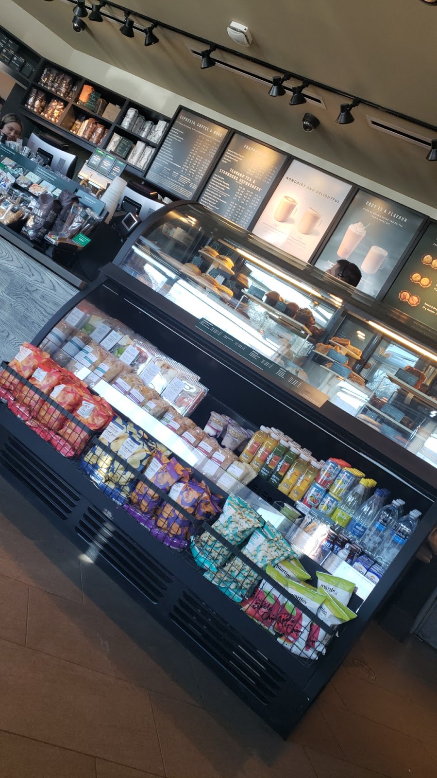 Starbucks | 3920 Dougall Ave, Windsor, ON N9G 1X2, Canada | Phone: (519) 250-1101