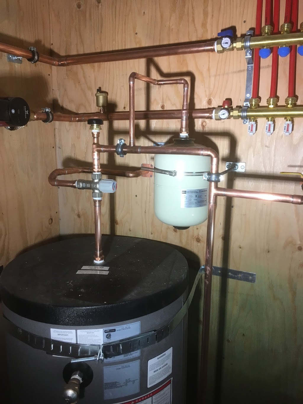 C.R. Mechanical | 25-7925 Simpson Rd, Central Saanich, BC V8M 1L3, Canada | Phone: (250) 818-2111