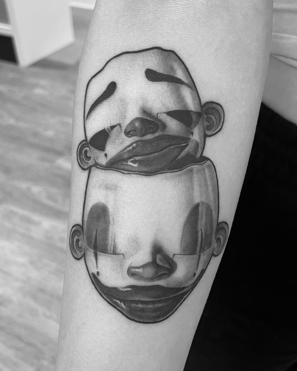 Studio Six19 Tattoos | 52 Main St, Erin, ON N0B 1T0, Canada | Phone: (519) 833-9434
