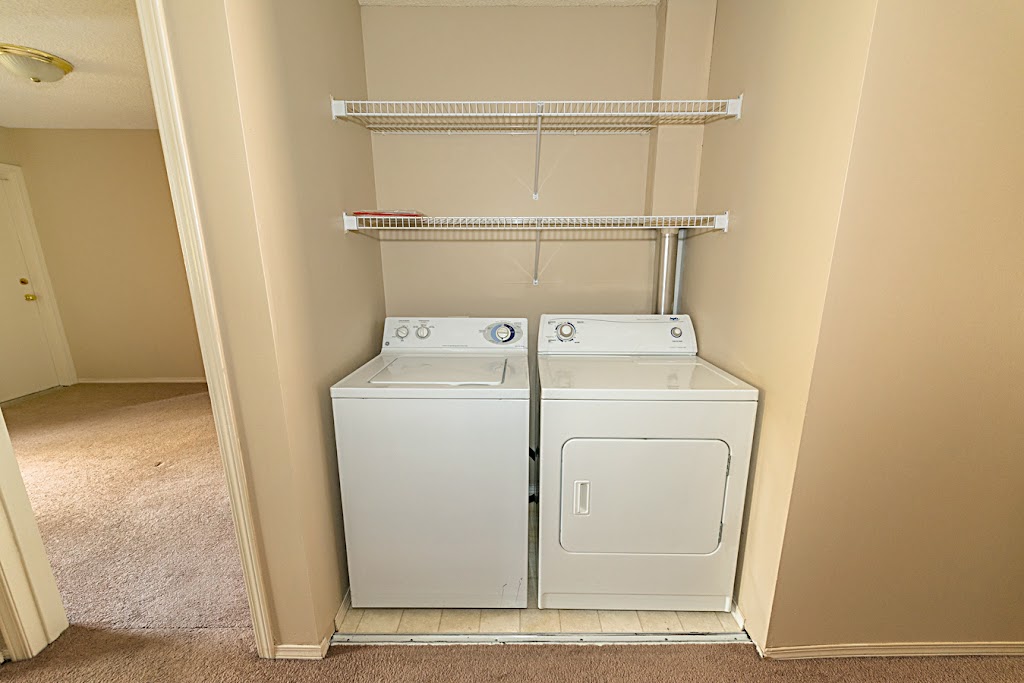 Cedarville Apartments | 17139 69 Ave NW, Edmonton, AB T5T 2W6, Canada | Phone: (780) 413-6529