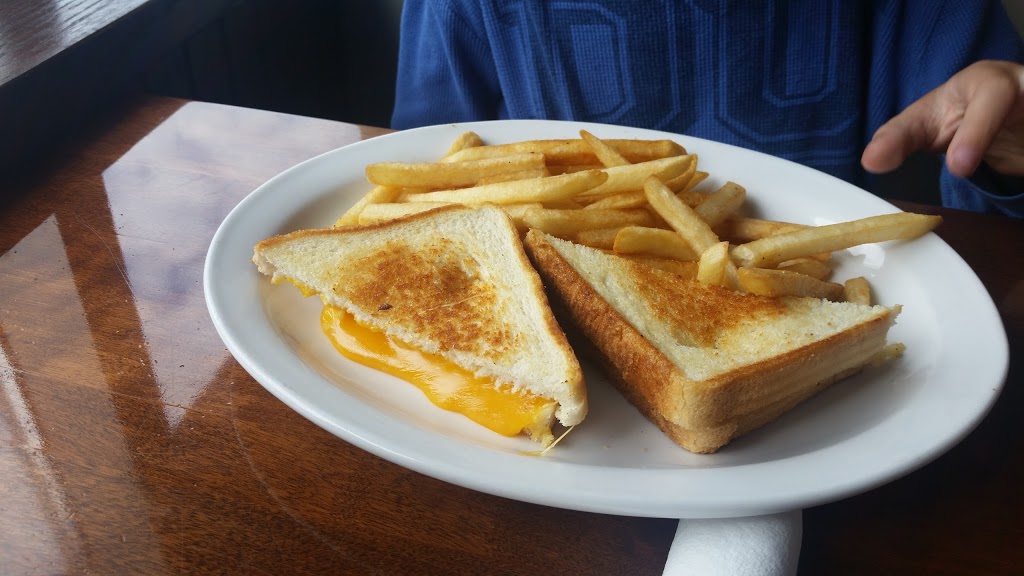 Broadway Diner | 1550 Upper James St #20, Hamilton, ON L9B 2L6, Canada | Phone: (905) 574-7444
