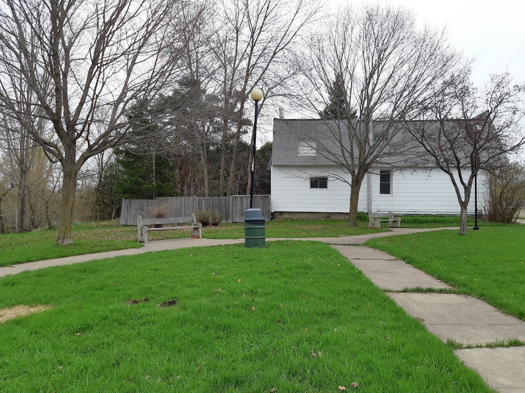 Rondeau Park | Eganville Rd, Pembroke, ON K8A 4G3, Canada | Phone: (613) 735-3660