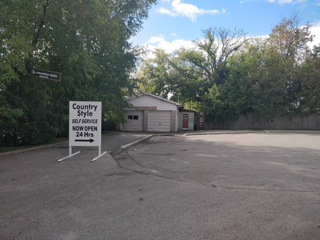 Country Style | 932 Brock St N, Whitby, ON L1N 4J6, Canada | Phone: (905) 665-8565