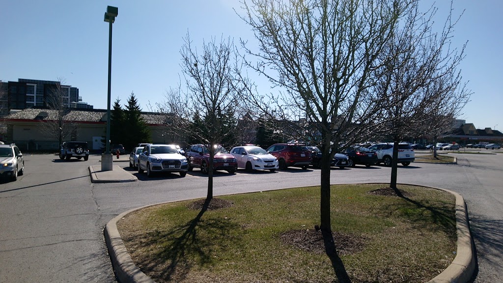 RBC Royal Bank | 365 High Tech Rd, Richmond Hill, ON L4B 4V9, Canada | Phone: (905) 764-2000