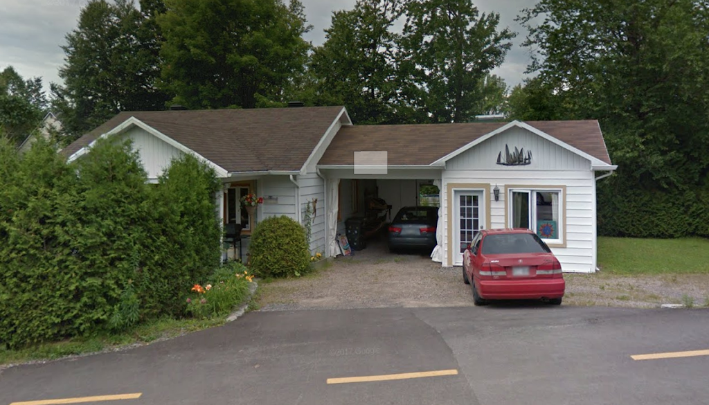 Lucy Garneau esthétique | 455 Bd Gingras, Fossambault-sur-le-Lac, QC G3N 2A7, Canada | Phone: (418) 875-3482