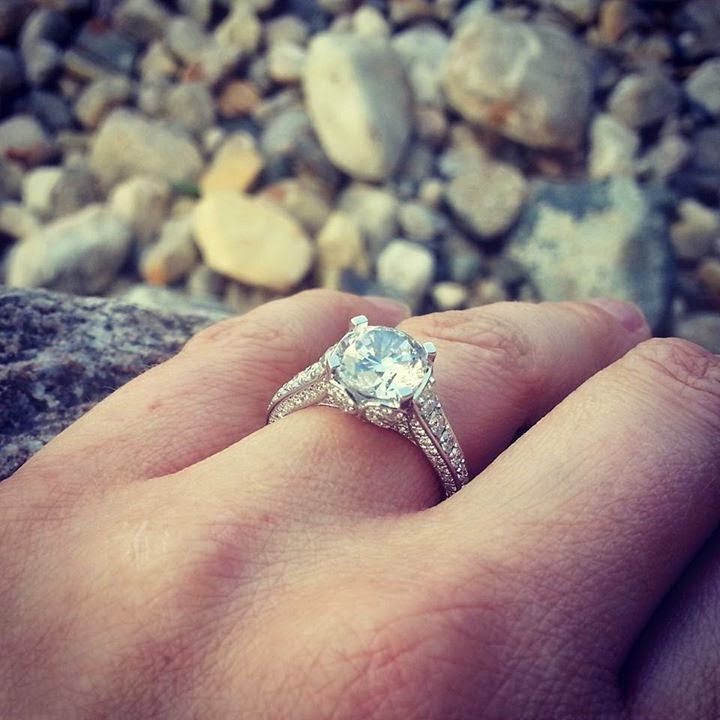 Victoria Jewellers | 3665 Quance St, Regina, SK S4V 3A4, Canada | Phone: (306) 352-4001
