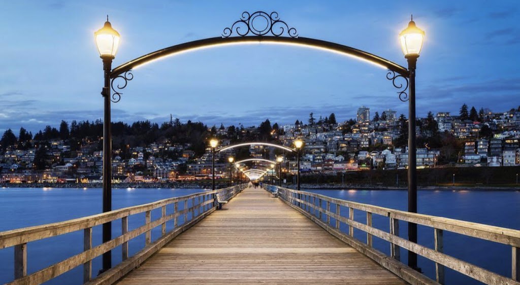 Chris Ingram Real Estate | Helping People Buy And Sell Homes | 2429 152 St #100, Surrey, BC V4P 1N4, Canada | Phone: (604) 341-2558
