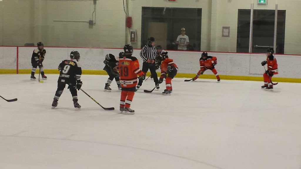 Winfield Arena | 9830 Bottom Wood Lake Rd, Lake Country, BC V4V 1T1, Canada | Phone: (250) 766-3030