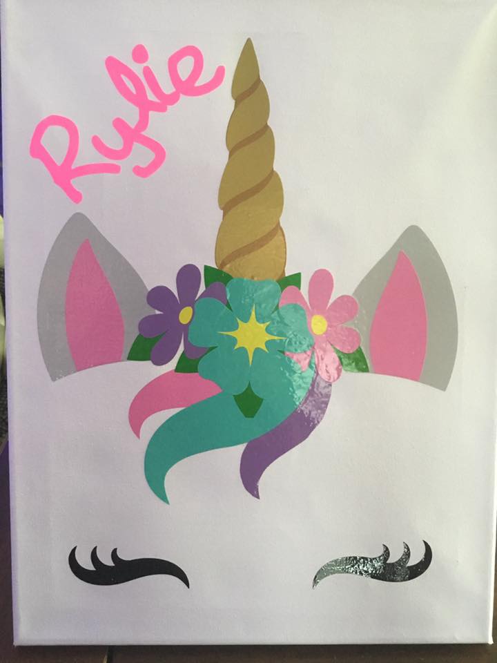 Hoofs and Hounds Creations | 1310 Old Second Line Rd, Kanata, ON K2W 0J1, Canada | Phone: (613) 296-7111