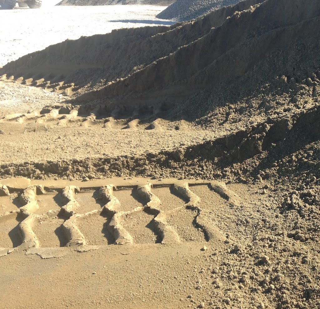 Lamarche McGuinty | 89 Chem. Bristol Mines, Bristol, QC J0X 1G0, Canada | Phone: (819) 647-2251
