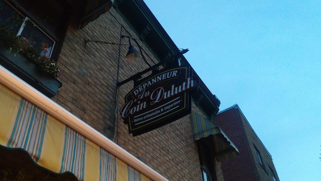 Dépanneur Au Coin Duluth | 418 Av. Duluth E, Montréal, QC H2L 1A3, Canada | Phone: (514) 288-8830