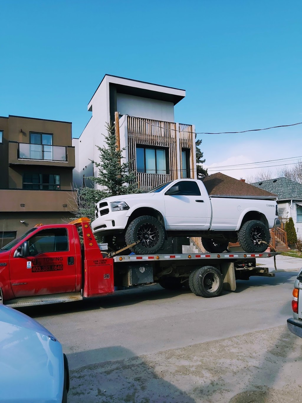 DJs Calgary Towing | Queensland Cir SE, Calgary, AB T2J 4E5, Canada | Phone: (403) 383-6640