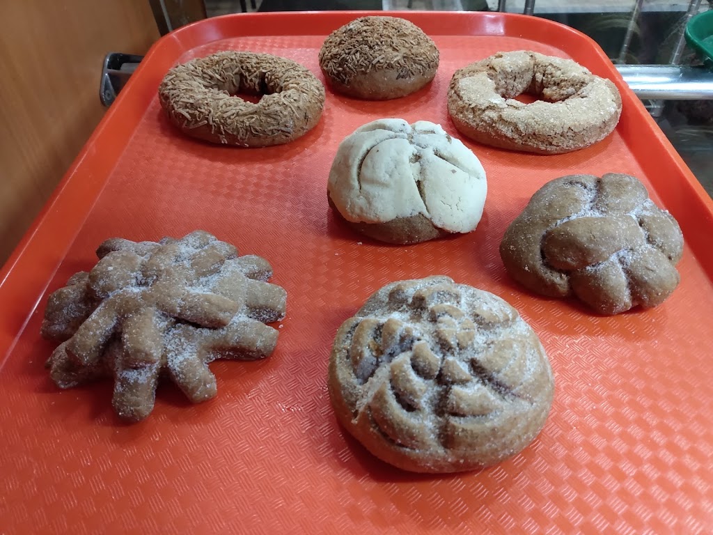 PANADERIA MEXICANA SARAI | 1365 Rue Beaubien E, Montréal, QC H2G 1B5, Canada | Phone: (514) 807-1294