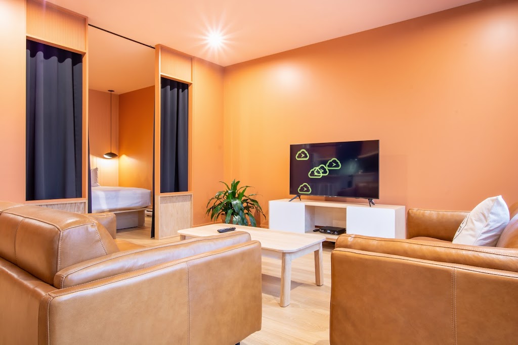 Les Lofts Dorchester - By Les Lofts Vieux-Québec | 300 Boulevard Charest E, Québec, QC G1K 3H4, Canada | Phone: (418) 431-9905