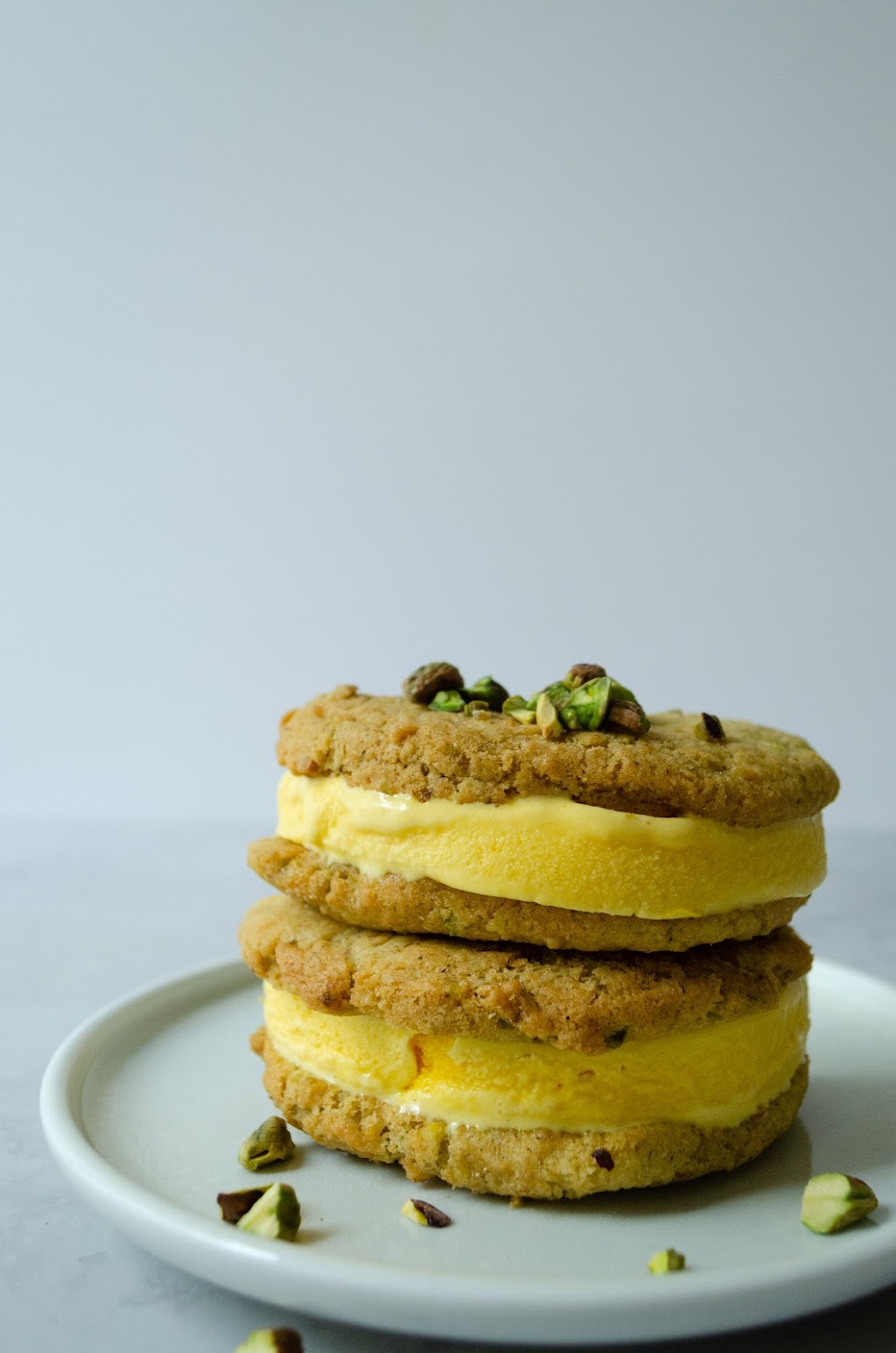 Delara Restaurant | 2272 W 4th Ave, Vancouver, BC V6K 1N8, Canada | Phone: (604) 730-4325