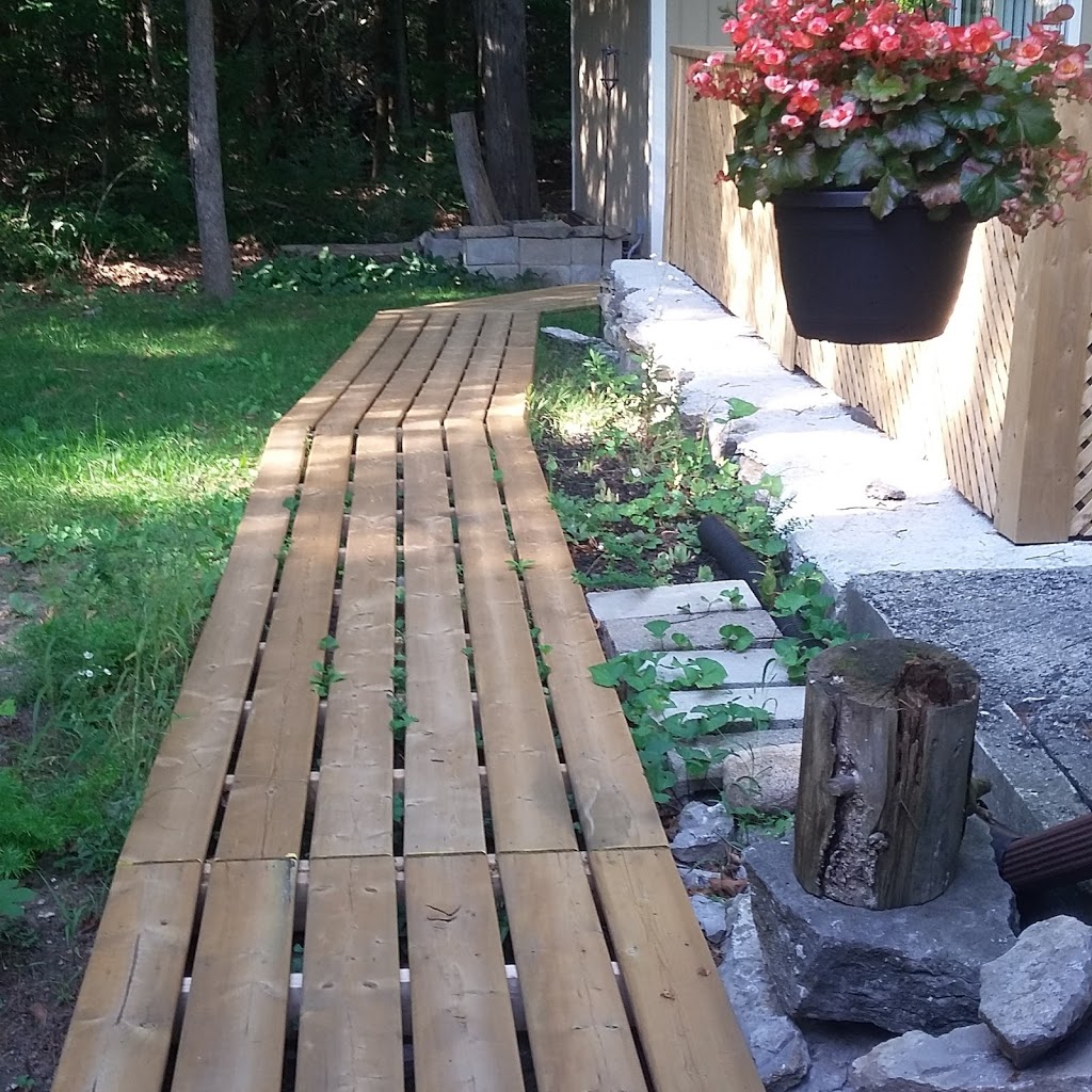 Avian Woods Bed & Breakfast | 231 Front St W P227, Bobcaygeon, ON K0M 1A0, Canada | Phone: (705) 731-0331