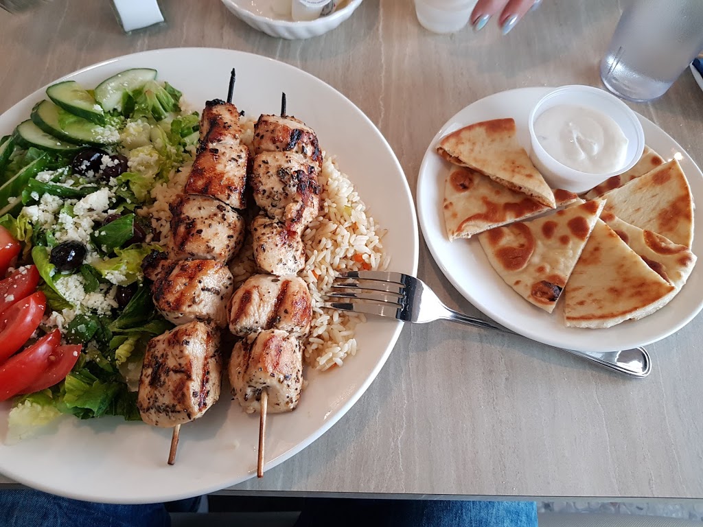 Malibu Restaurant | 3339 Wonderland Rd S, London, ON N6L 1R4, Canada | Phone: (519) 652-9129