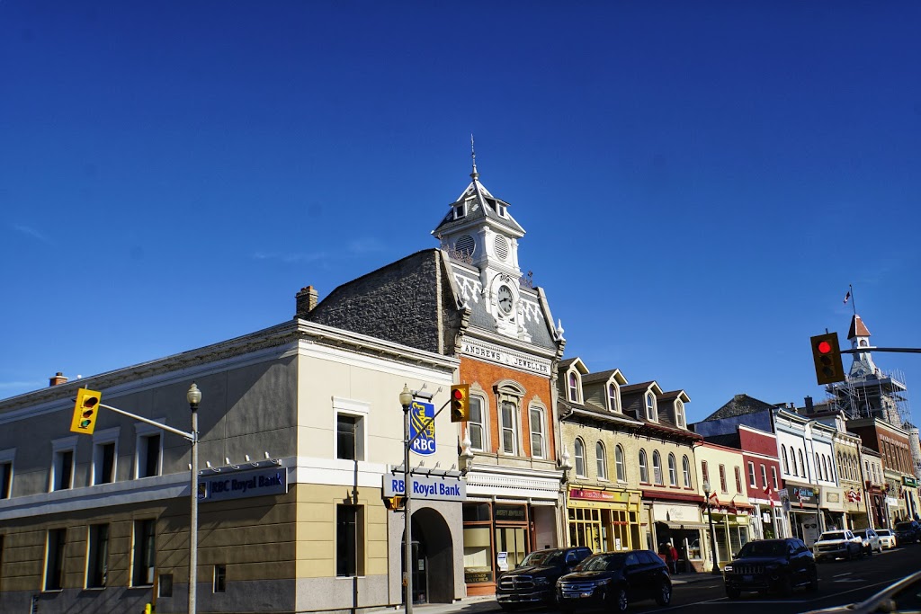 RBC Royal Bank | 133 Queen St E, St. Marys, ON N4X 1B3, Canada | Phone: (519) 284-1600