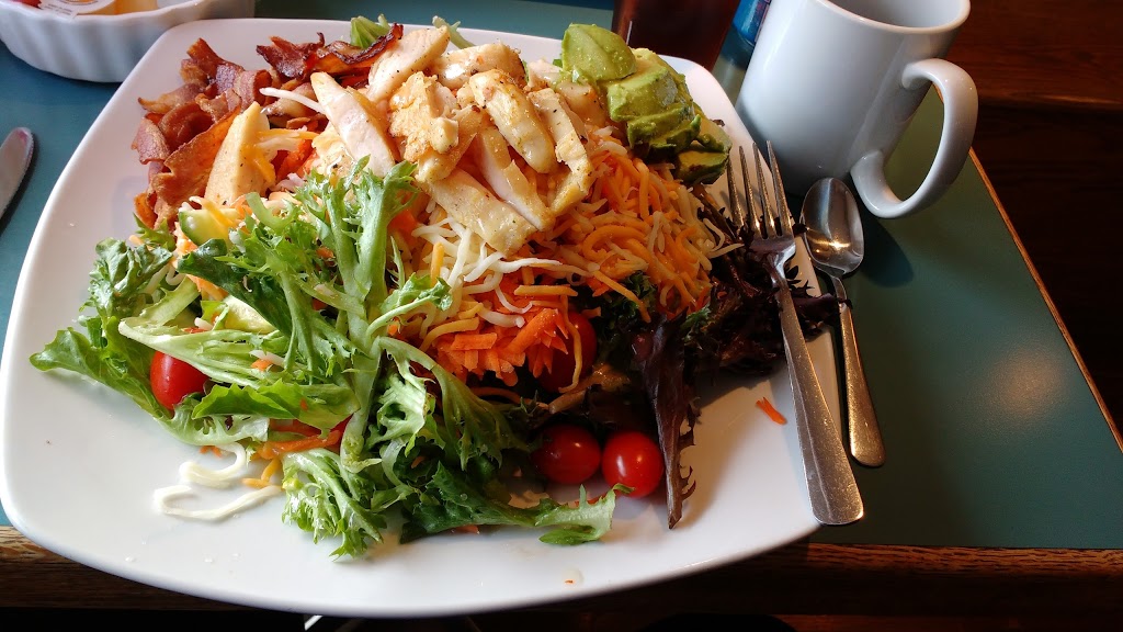 Martys Bar & Grill | 526 Queen St S, Paisley, ON N0G 2N0, Canada | Phone: (519) 353-5012