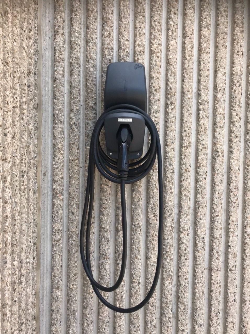 Bond Electric | 114 Hillsview Dr, Richmond Hill, ON L4C 1T2, Canada | Phone: (647) 530-2704