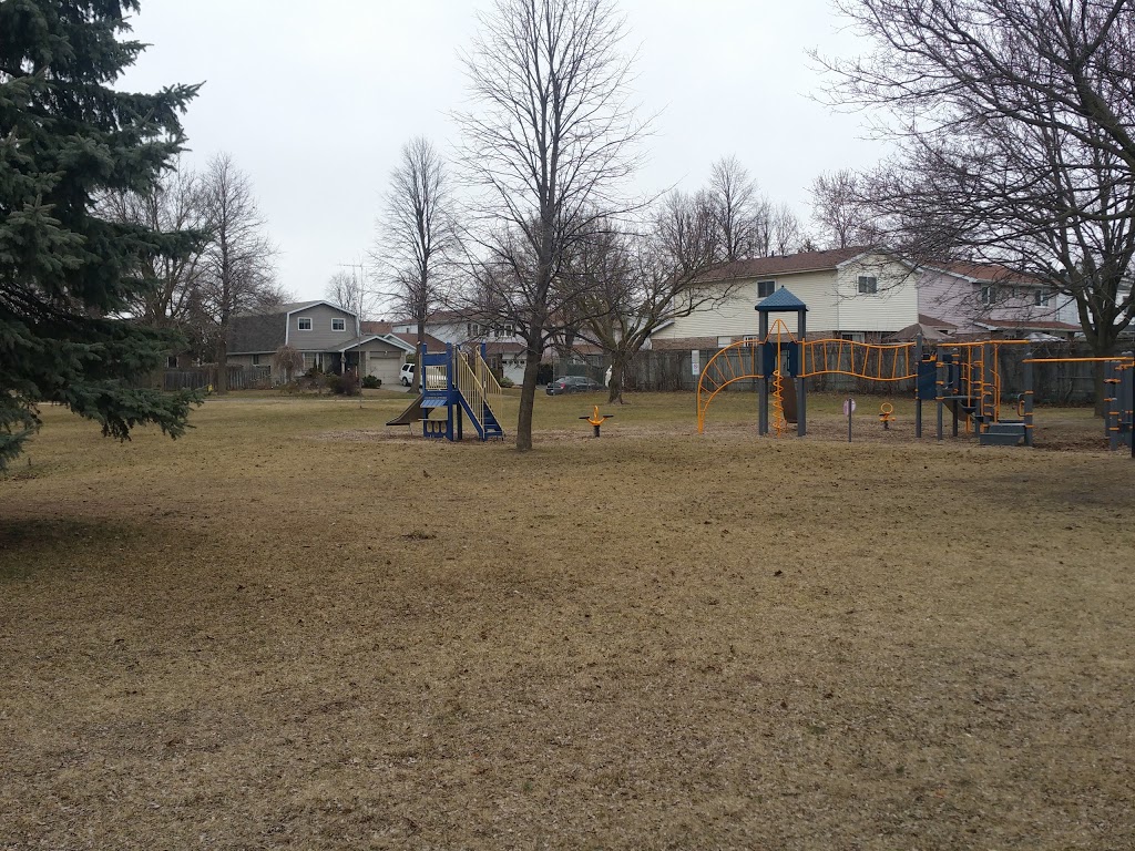 Tampa Park | 6V2, 86 Ormond Dr, Oshawa, ON L1G, Canada