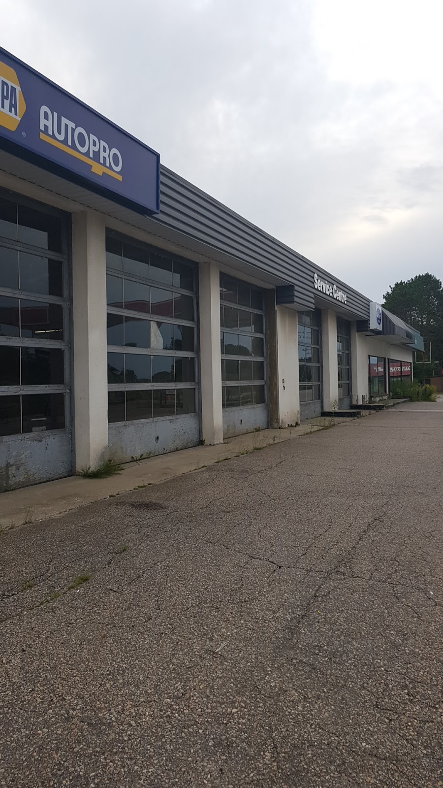 Alves Auto Centre | 993 Lake Joseph Rd, Parry Sound, ON P2A 2W8, Canada | Phone: (705) 378-2241