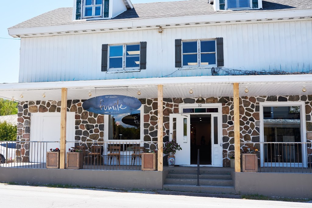 Fumile Chapelier.è.r.e | 32 Rue Principale, Frelighsburg, QC J0J 1C0, Canada | Phone: (450) 542-8270