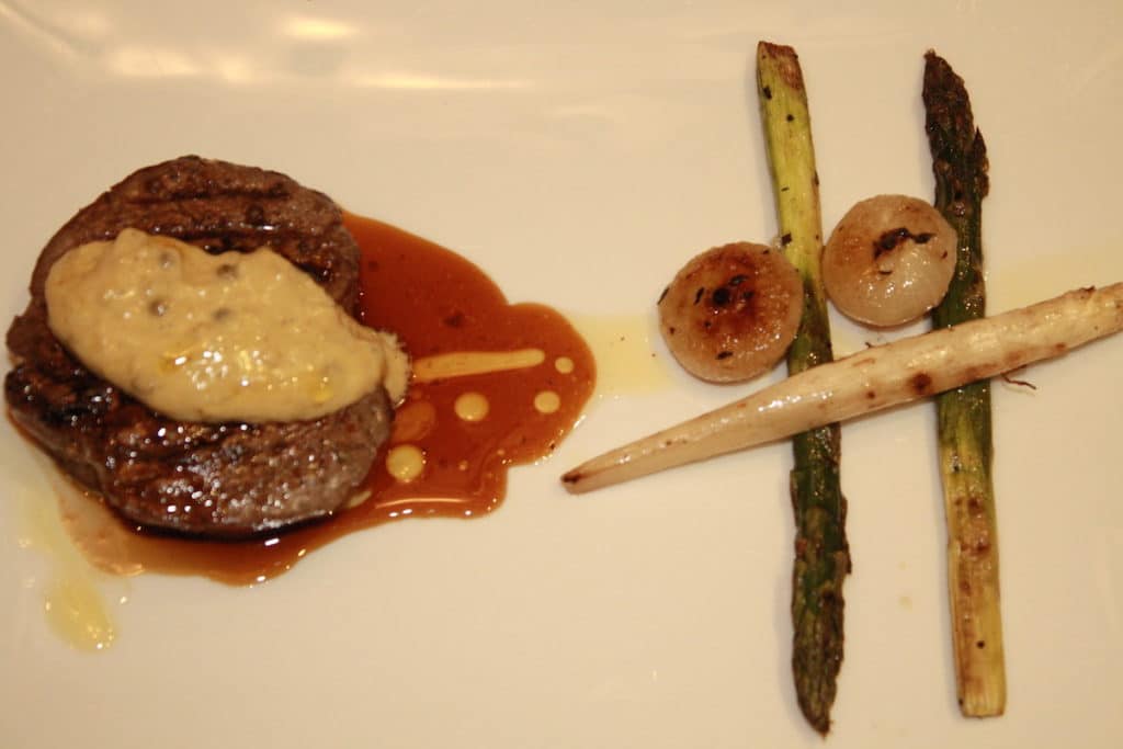 Chef Vlad | 564 Rue Mercure, Mont-Tremblant, QC J8E 3H6, Canada | Phone: (855) 524-3385