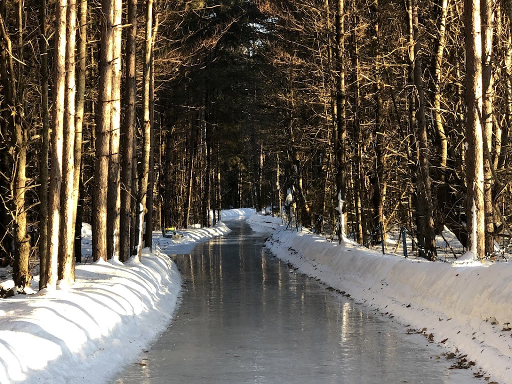 LV Four Seasons Trail | 2 Henan Rd, Pembroke, ON K8A 6W8, Canada | Phone: (613) 735-6291