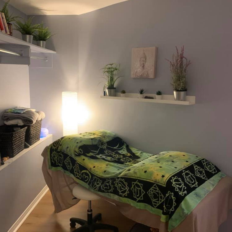 Amethyst | 165 Bridge St, Carleton Place, ON K7C 2V6, Canada | Phone: (613) 492-2229