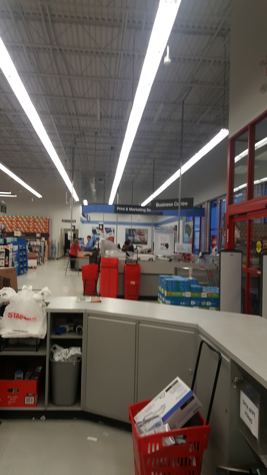 Staples Heartland | 5900 Mavis Rd, Mississauga, ON L5V 2P5, Canada | Phone: (905) 813-3134